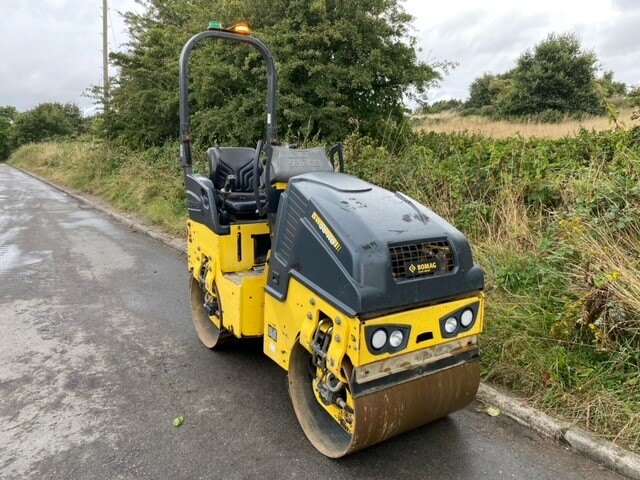 used-bomag-bw80-tandem-roller-front-drum