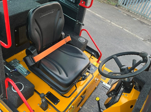 EX Demo Thwaites 9 ton cabbed dumper inside cab