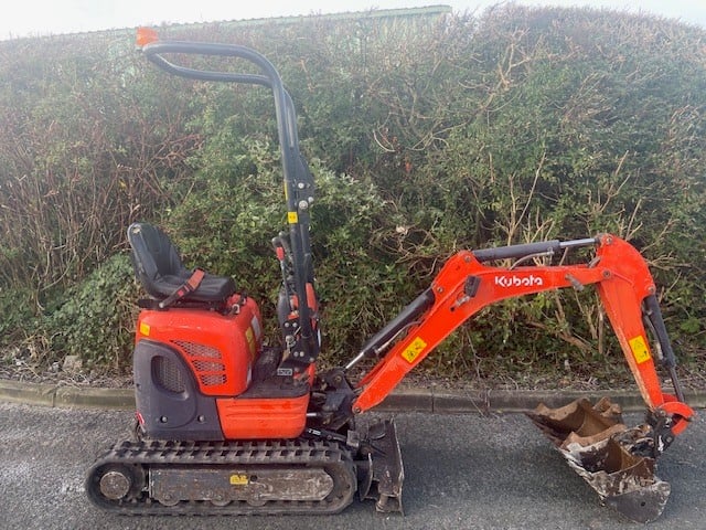 11046936 Kubota U10-3 Micro Digger for sale facing right