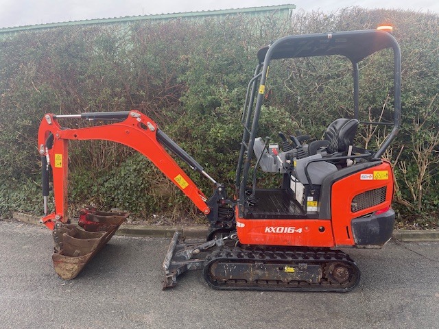 31046939 Kubota KX016-4